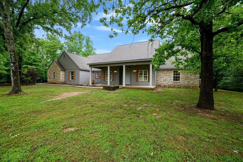 482 Raintree Road Property Photo 5