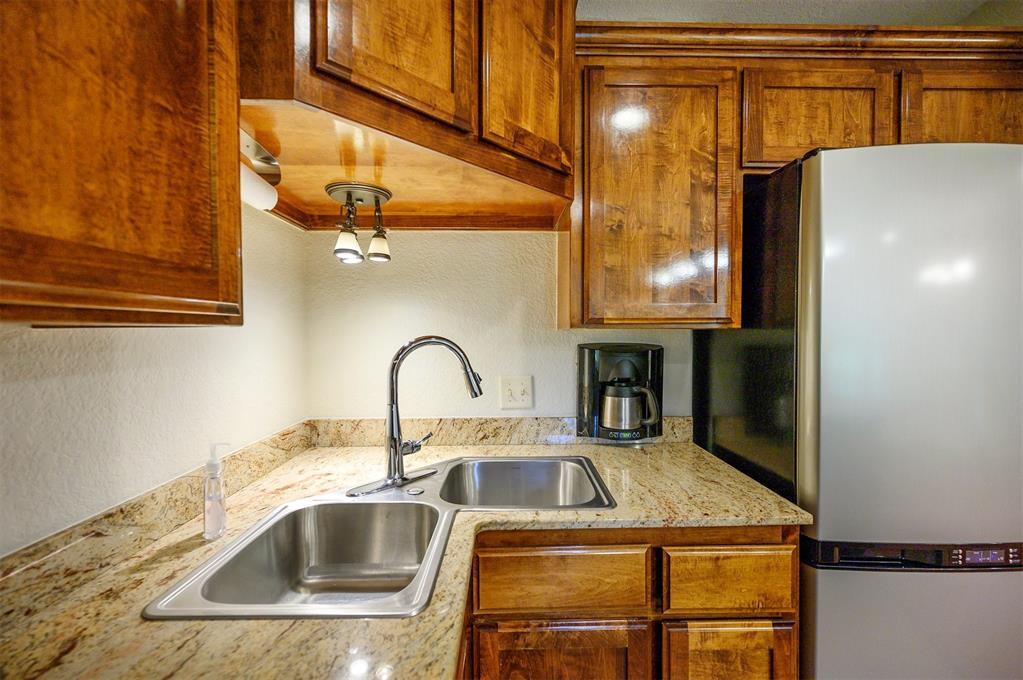 482 Raintree Road Property Photo 13