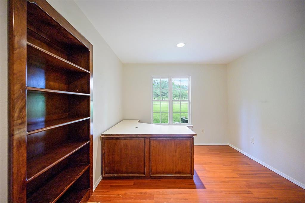 482 Raintree Road Property Photo 17