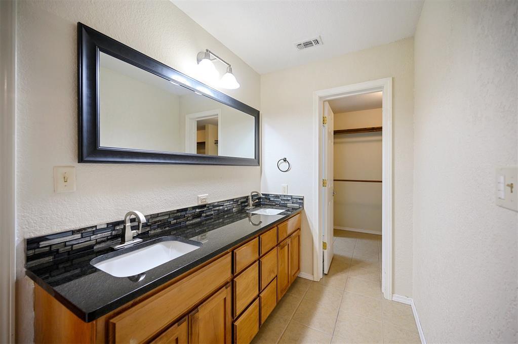 482 Raintree Road Property Photo 21