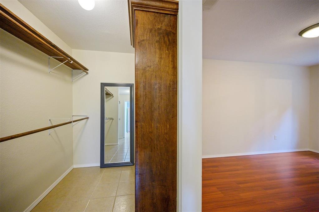 482 Raintree Road Property Photo 29