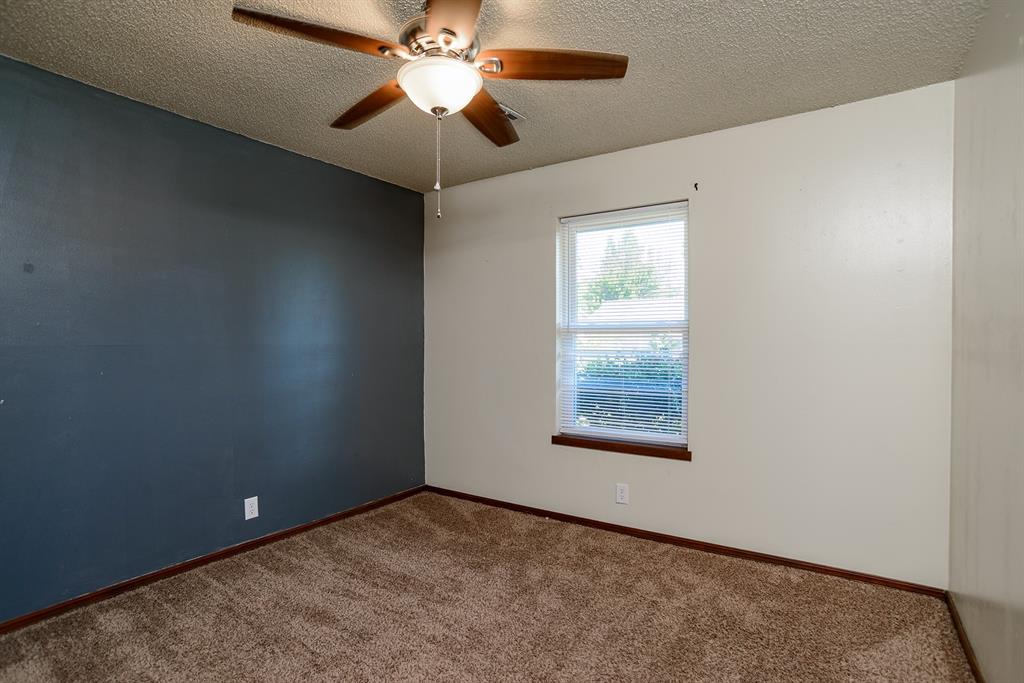 1009 E Will Rogers Drives Property Photo 20