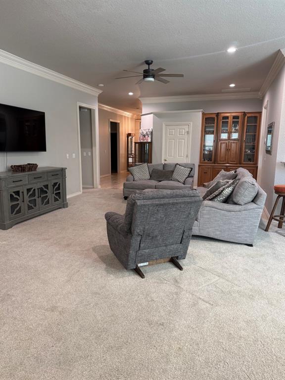 16600 Farmington Way Property Photo 2