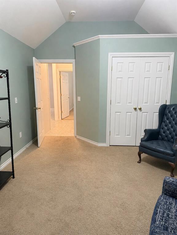 16600 Farmington Way Property Photo 16