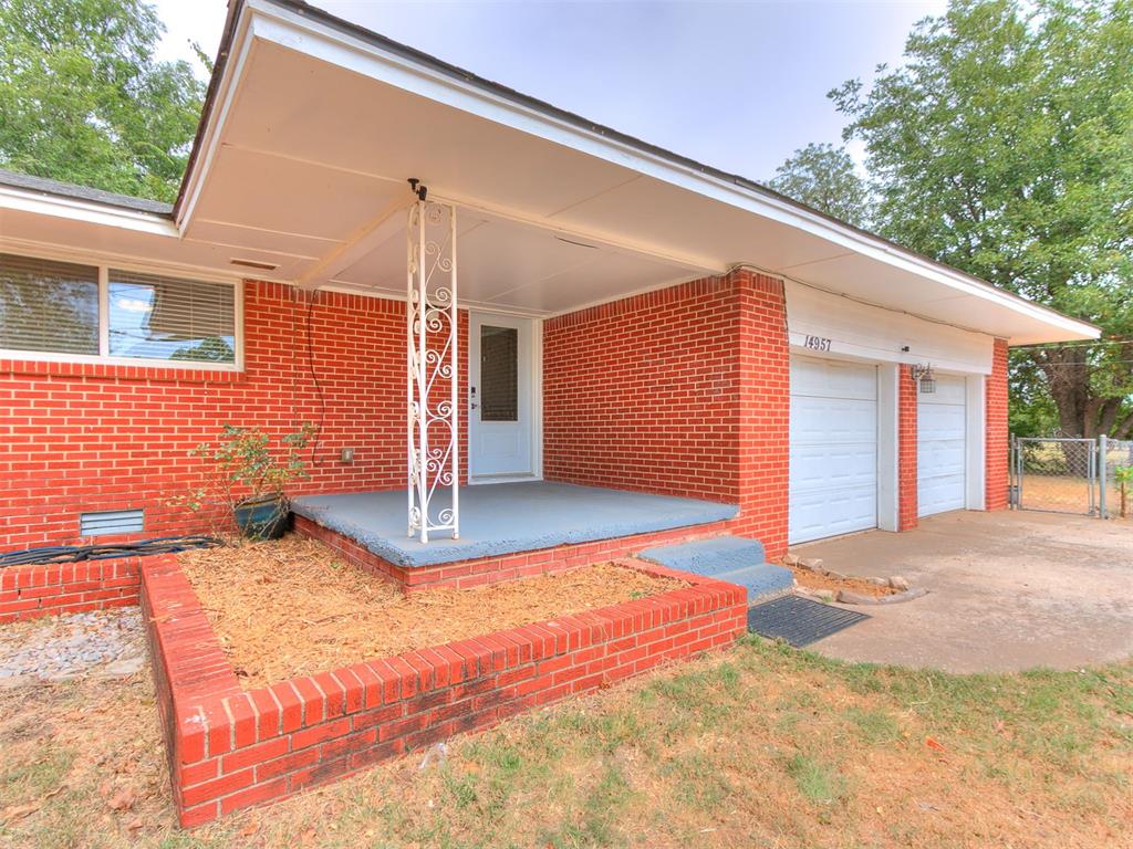 14957 Gilbert Street Property Photo 7