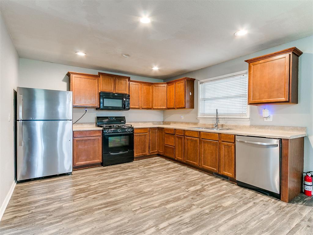 14957 Gilbert Street Property Photo 14