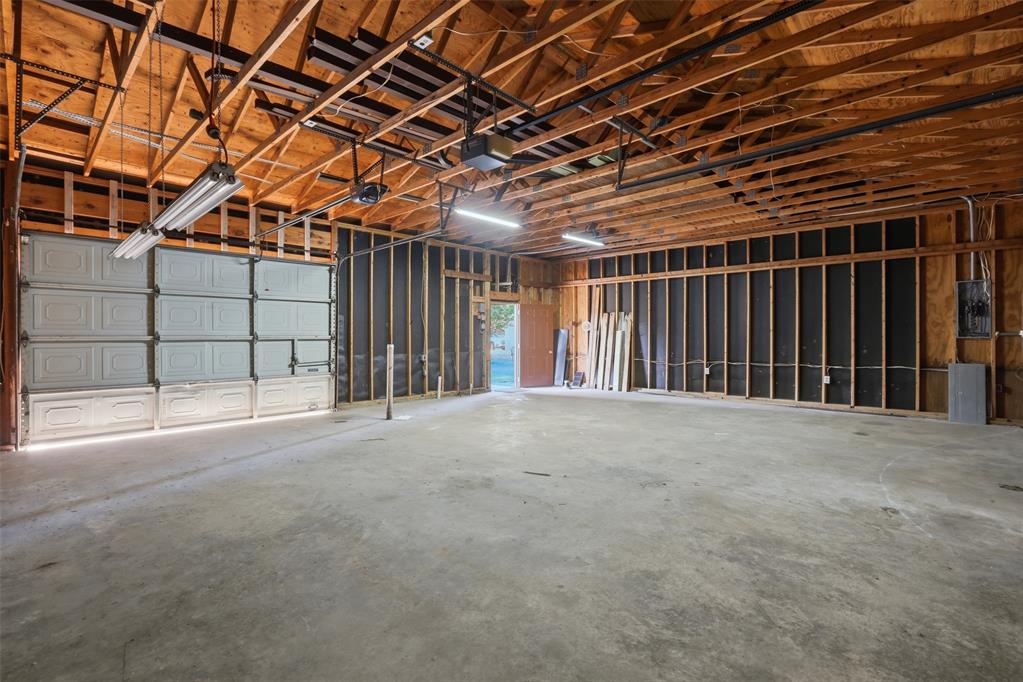 408 Se 3rd Street Property Photo 38