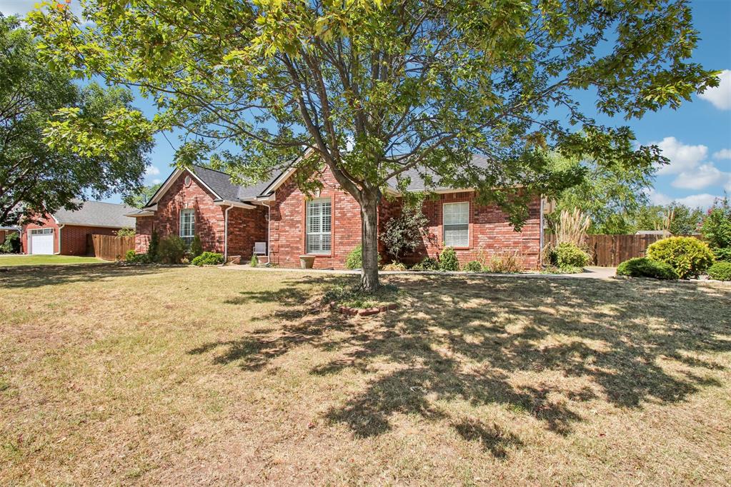 504 Pool Lane Property Photo 3