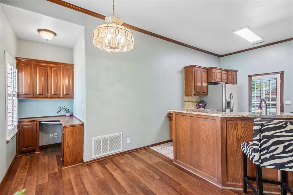 504 Pool Lane Property Photo 12