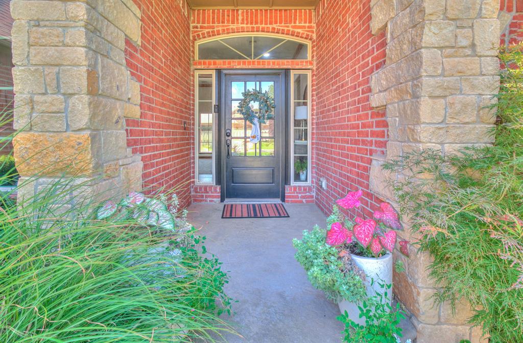 5832 Havenshire Lane Property Photo 8