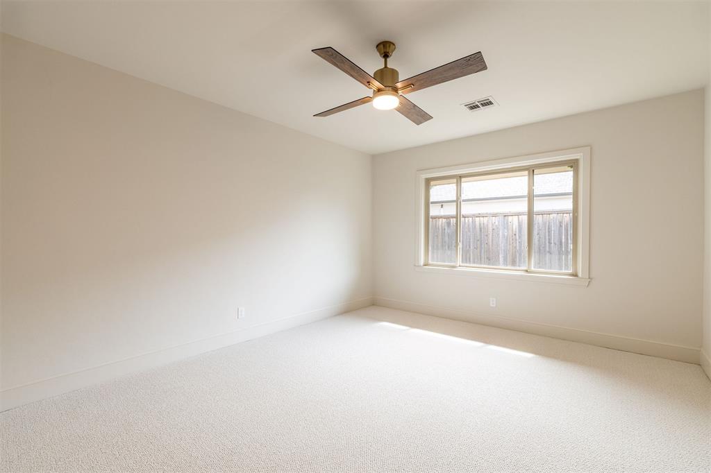 1807 Dorchester Drive Property Photo 18