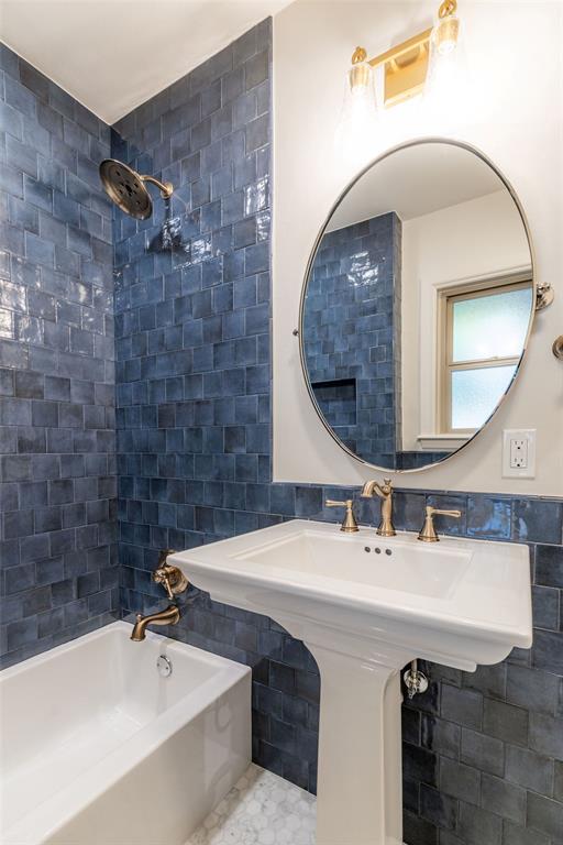 1807 Dorchester Drive Property Photo 20