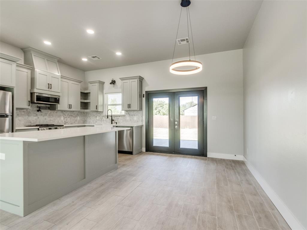 1245 Sw 17th Street Property Photo 6
