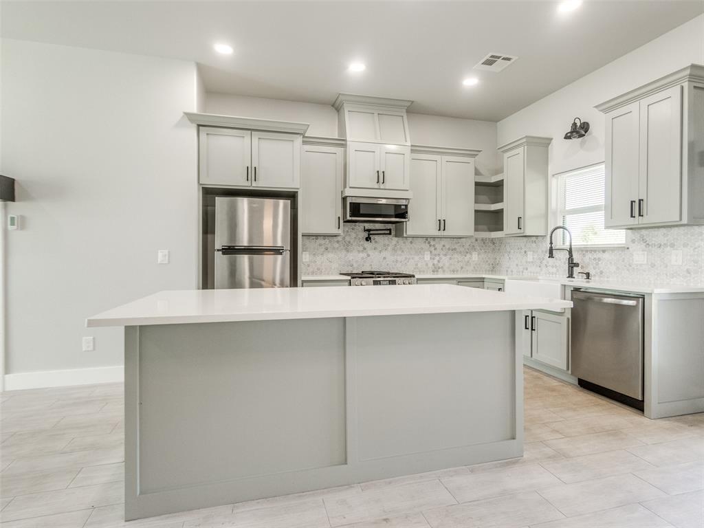 1245 Sw 17th Street Property Photo 7