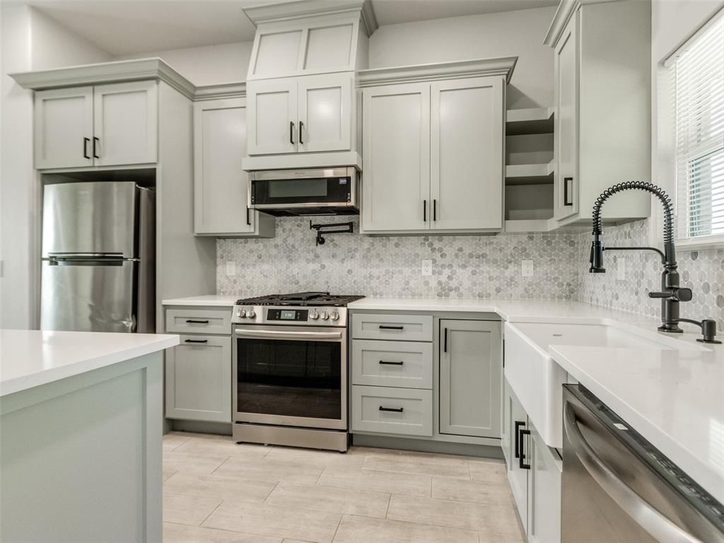 1245 Sw 17th Street Property Photo 10