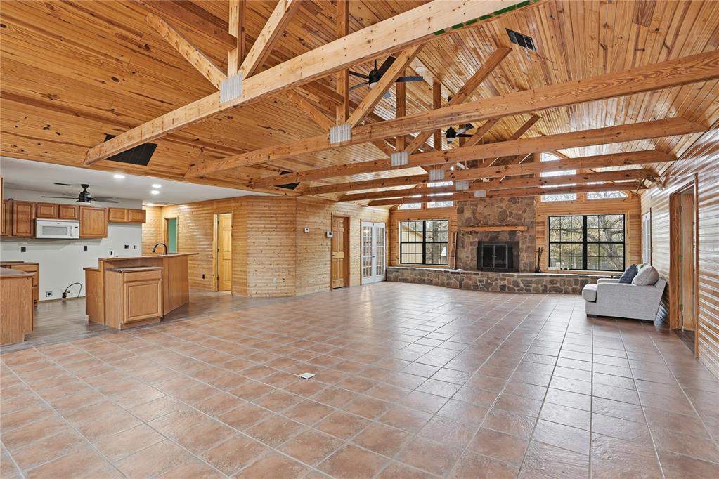 72 Hidden Oaks Drive Property Photo 6