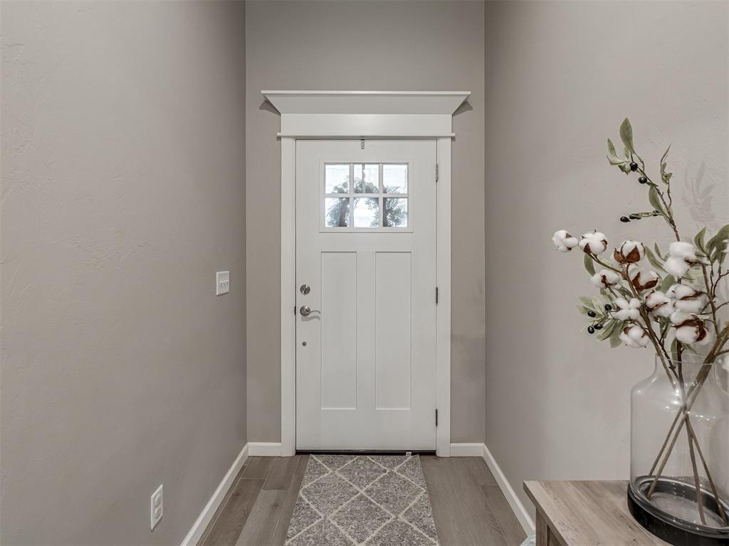 713 Red River Drive Property Photo 3
