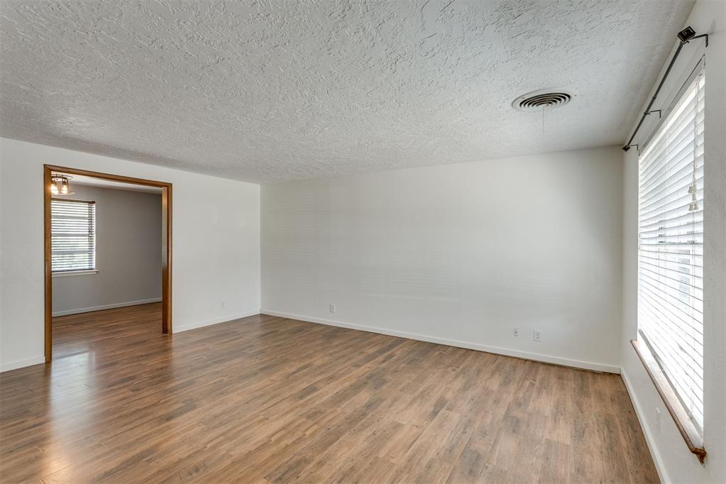 1533 Canterbury Street Property Photo 4