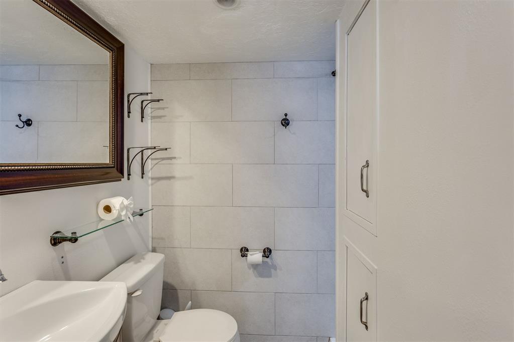 1533 Canterbury Street Property Photo 21