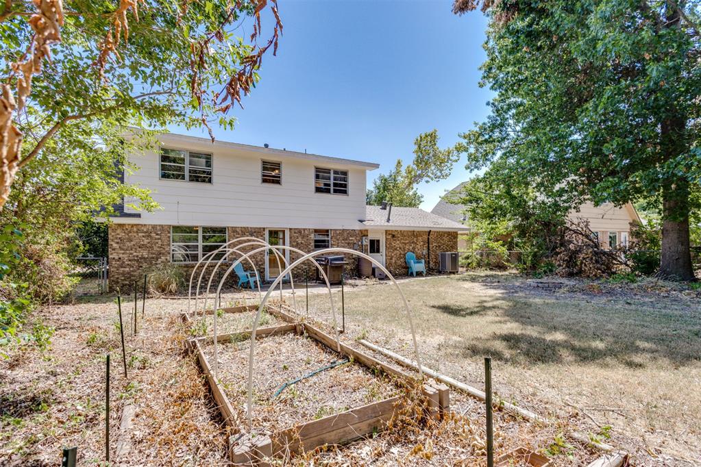 1533 Canterbury Street Property Photo 44