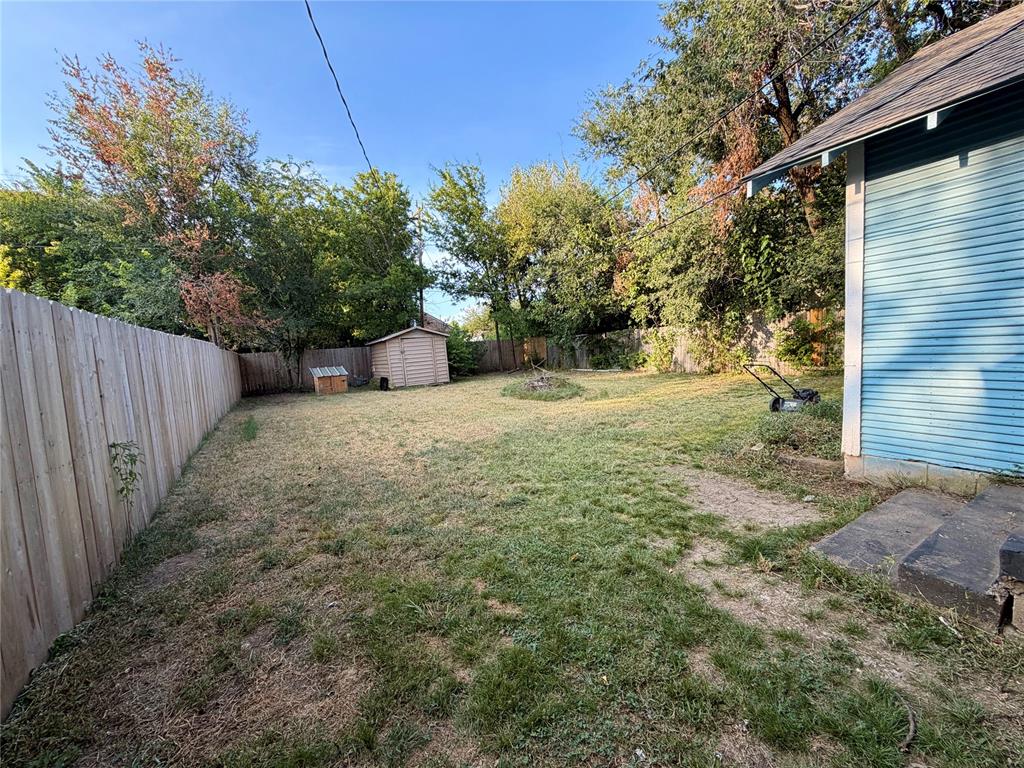 105 W Mosier Street Property Photo 10