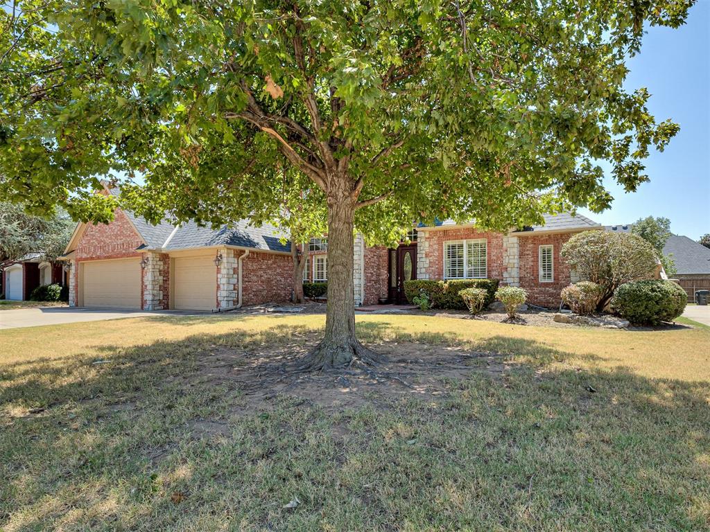 4510 Harrogate Drive Property Photo 2