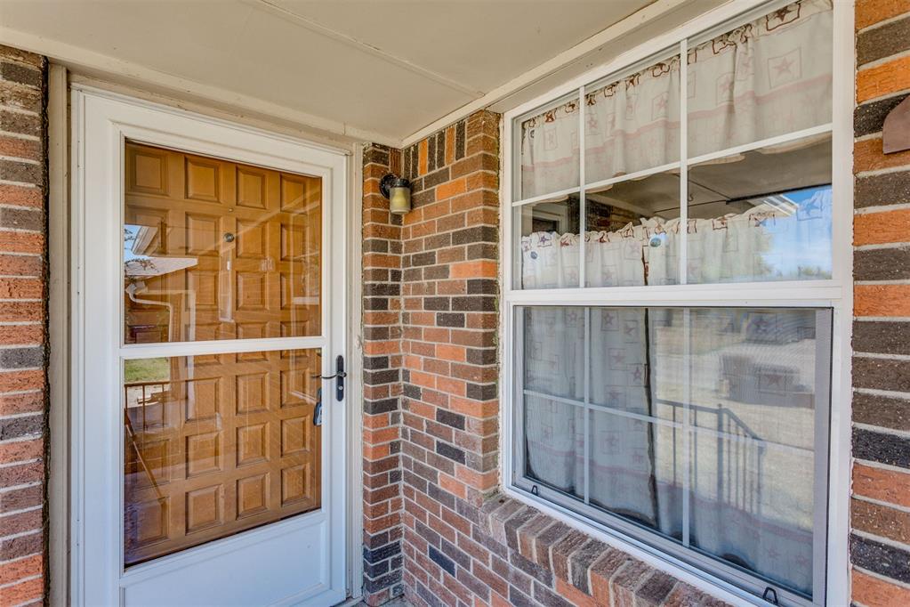 2736 Texoma Drive Property Photo 5