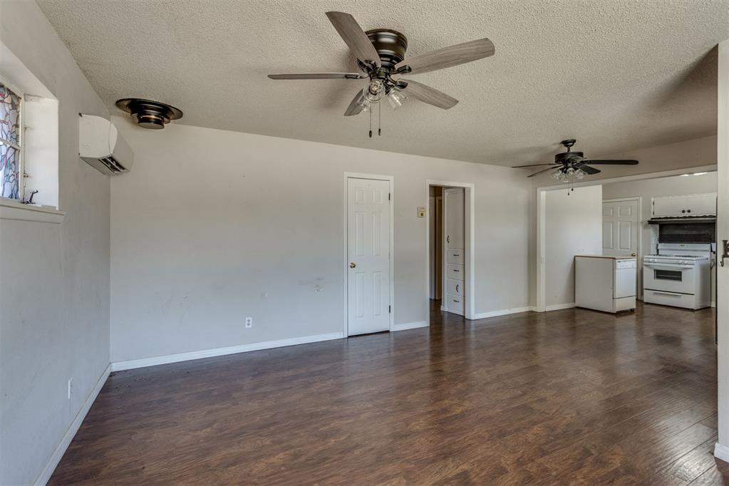 2736 Texoma Drive Property Photo 7