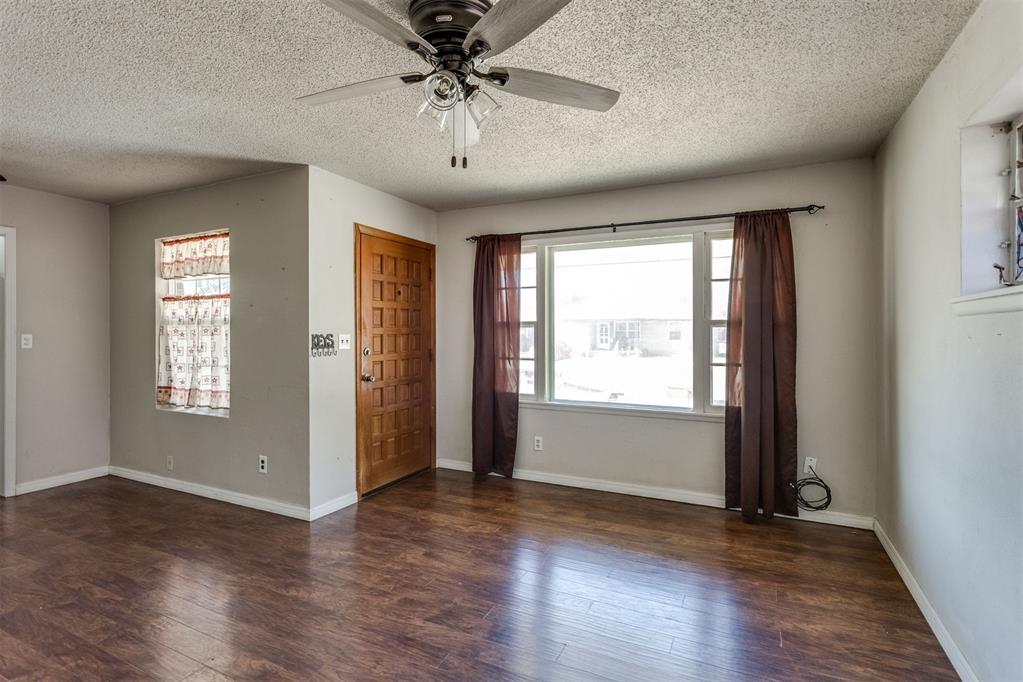 2736 Texoma Drive Property Photo 8