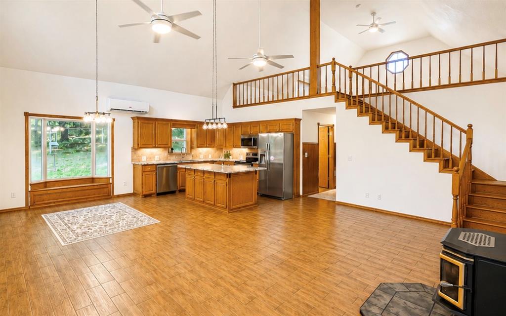 116500 S 4249 Road Property Photo 6