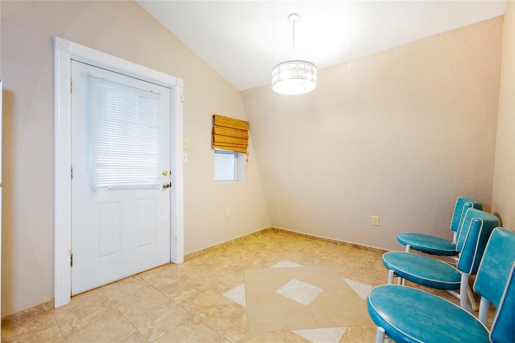 116500 S 4249 Road Property Photo 23