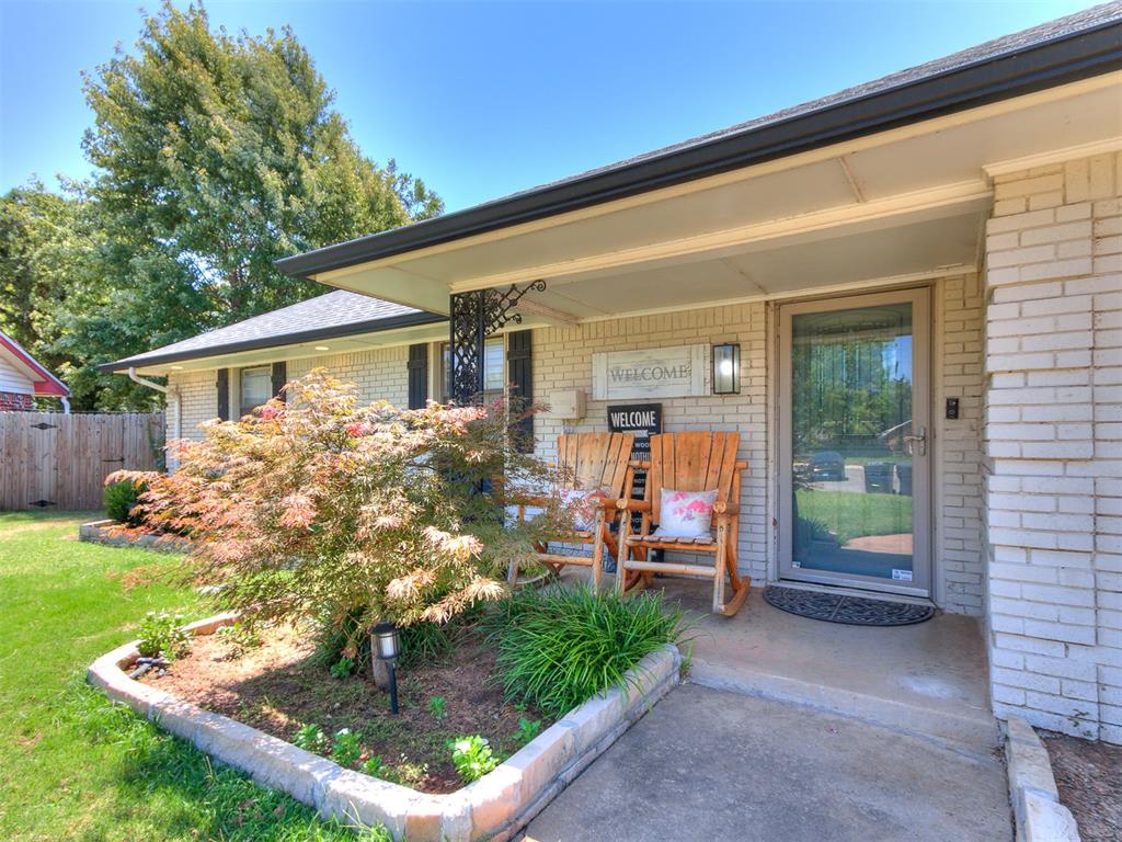 2318 Nw 43rd Street Property Photo 4