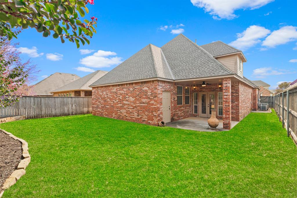 4401 Spyglass Drive Property Photo 4
