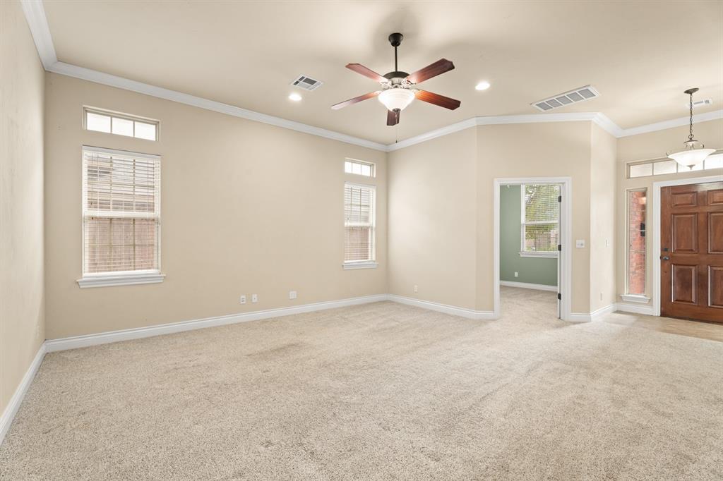 4401 Spyglass Drive Property Photo 16