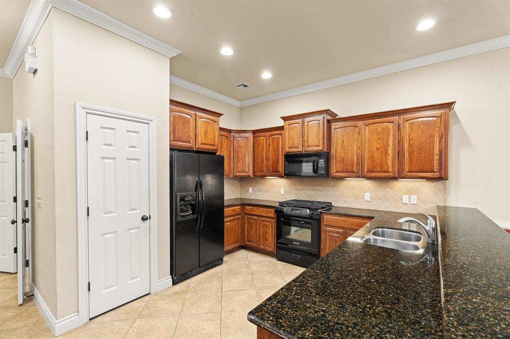 4401 Spyglass Drive Property Photo 19