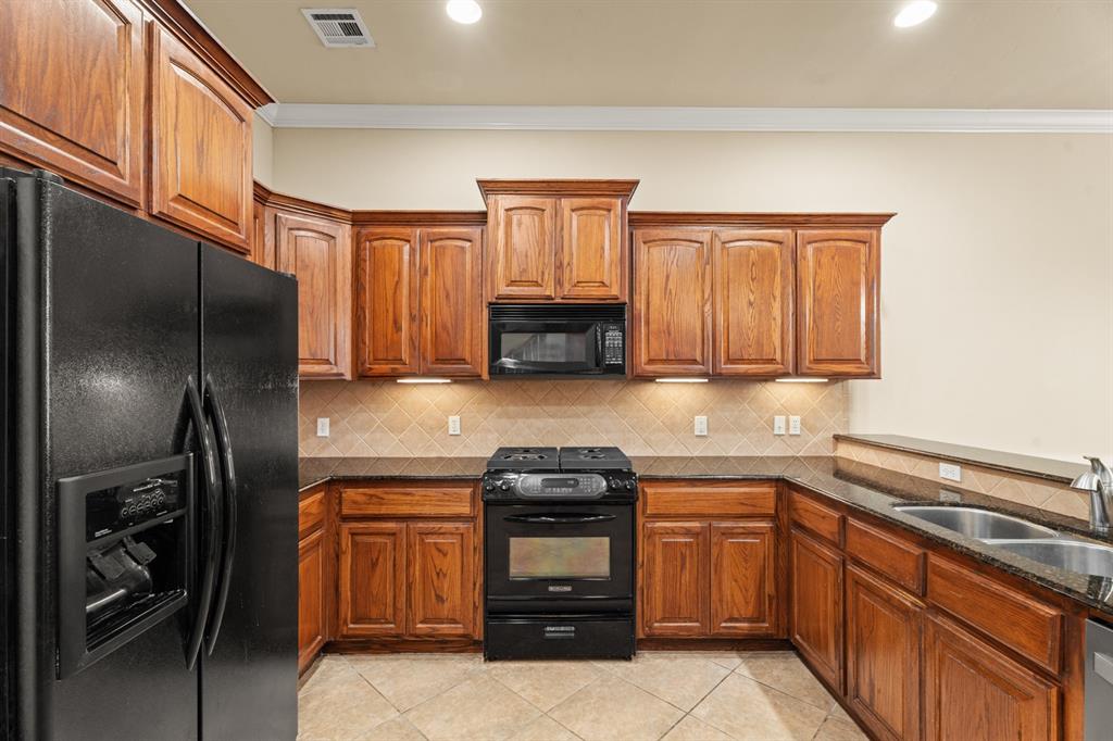 4401 Spyglass Drive Property Photo 22