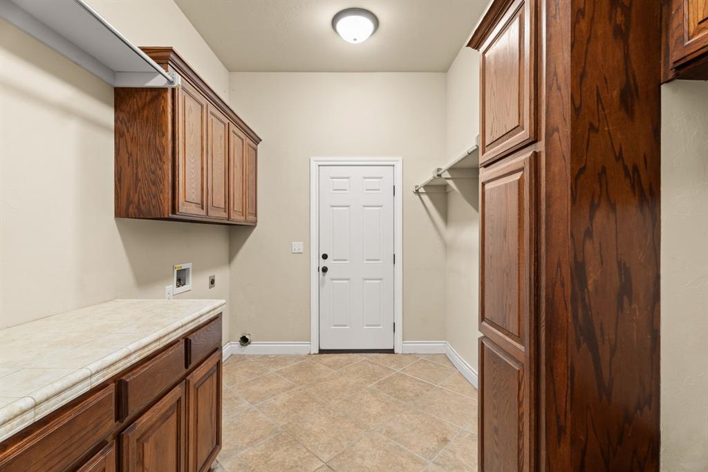 4401 Spyglass Drive Property Photo 27