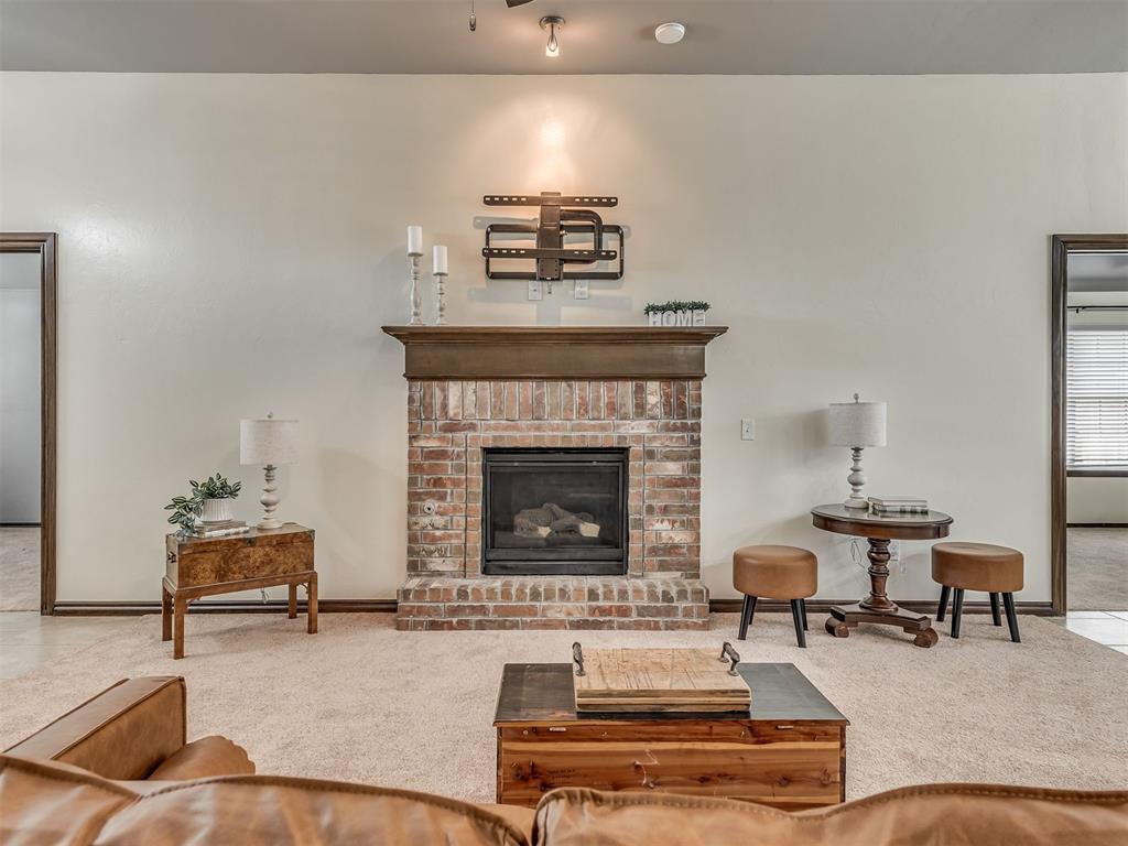 4017 Acoma Drive Property Photo 5