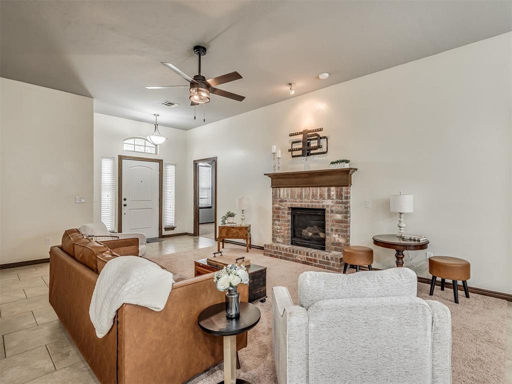 4017 Acoma Drive Property Photo 6
