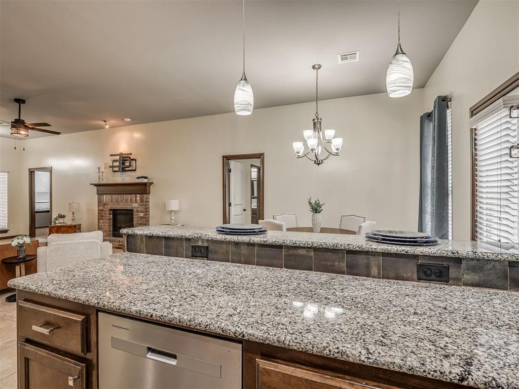 4017 Acoma Drive Property Photo 17