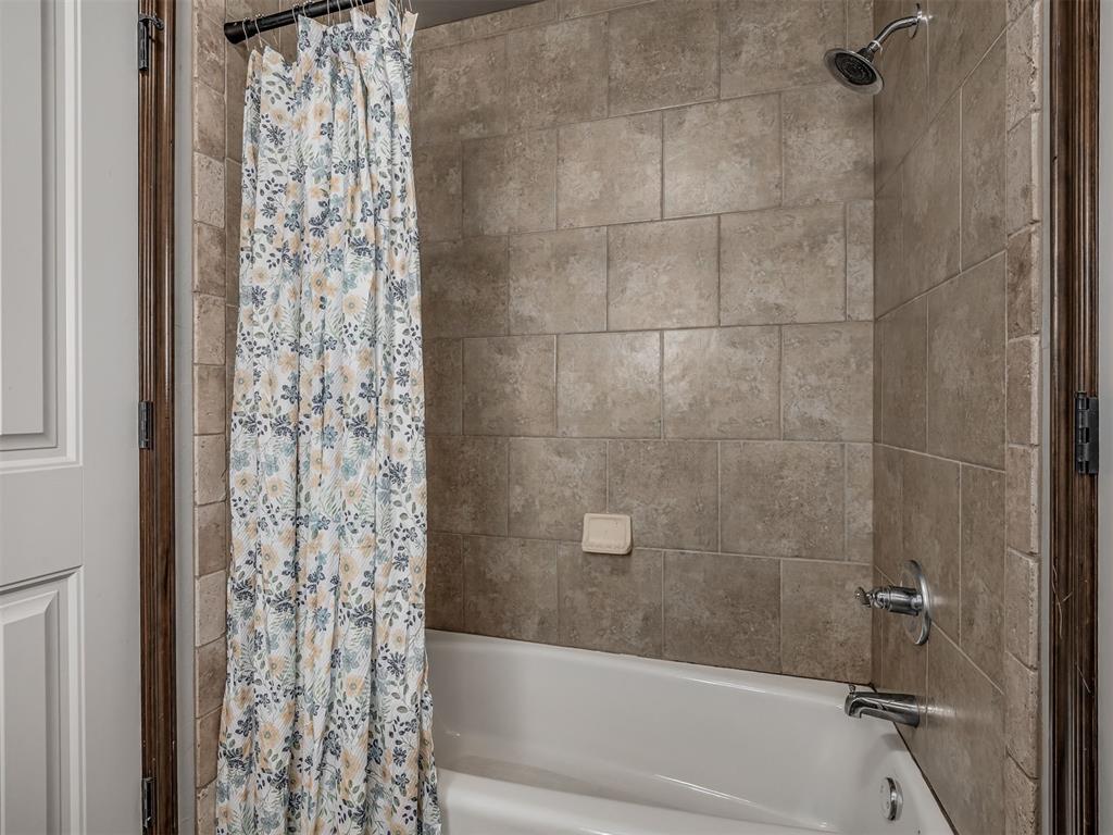 4017 Acoma Drive Property Photo 29