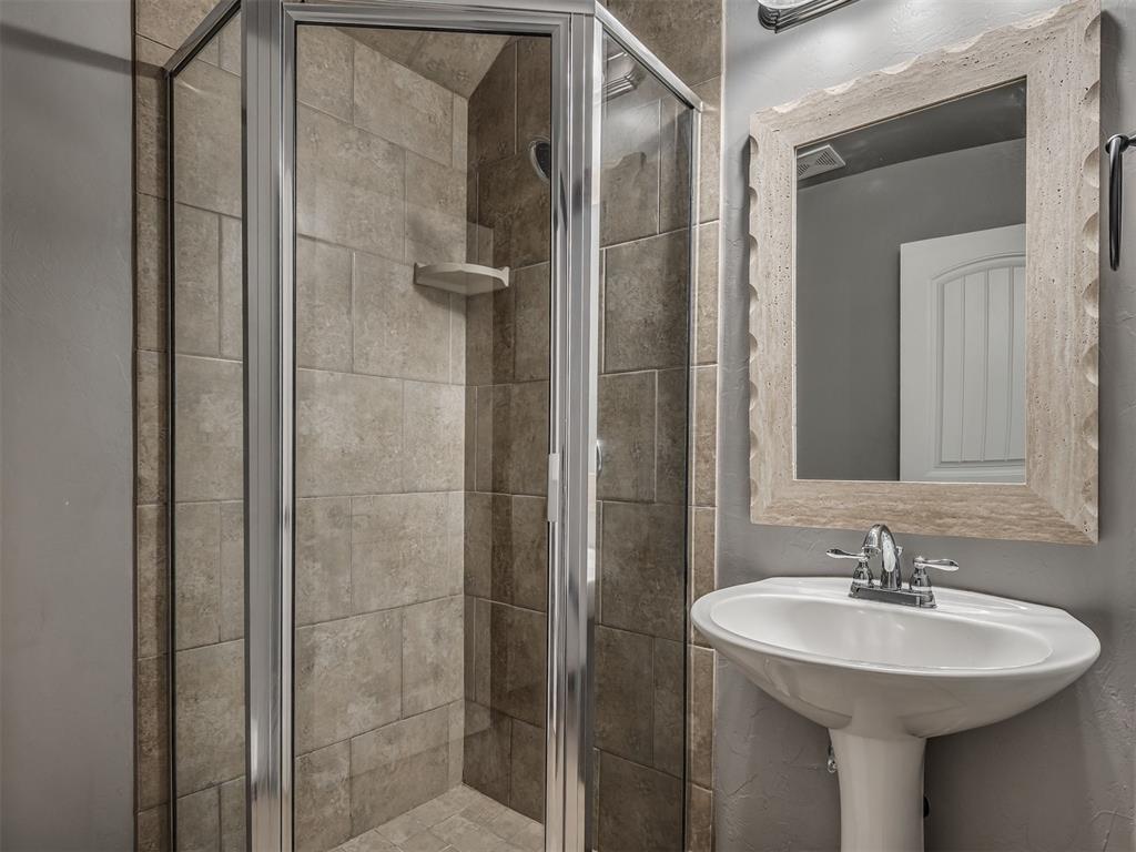 4017 Acoma Drive Property Photo 37