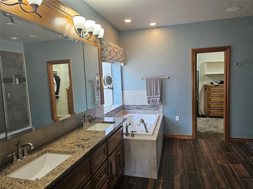 1006 Mills Street Property Photo 9