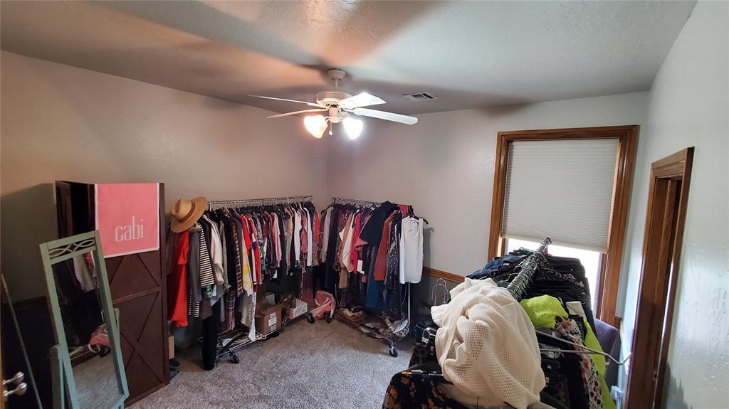 1006 Mills Street Property Photo 13
