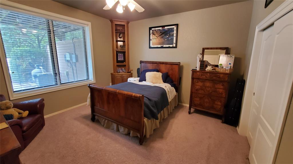 1006 Mills Street Property Photo 17