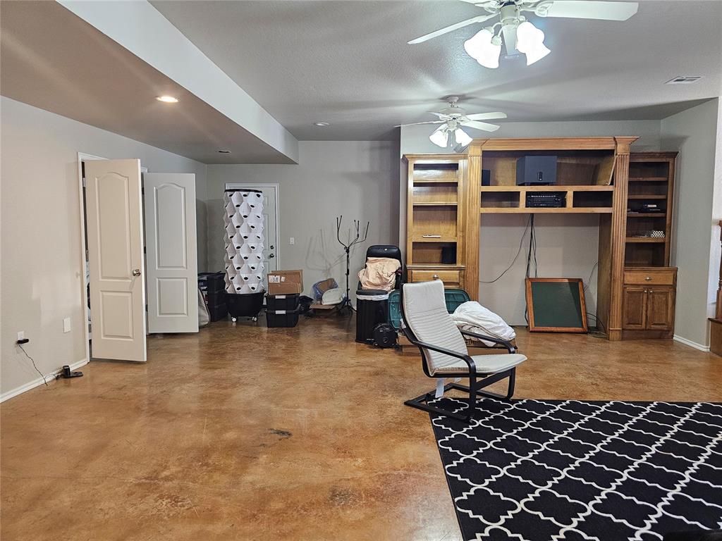 1006 Mills Street Property Photo 23