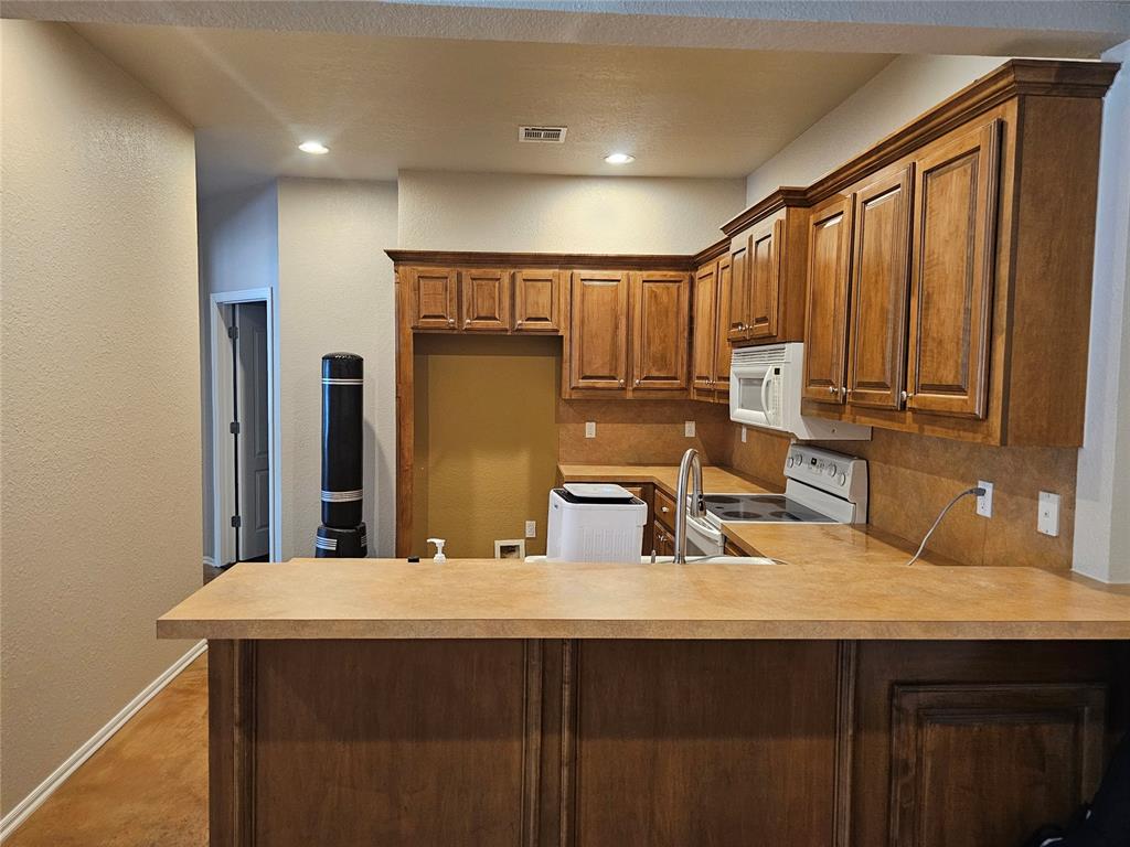 1006 Mills Street Property Photo 24