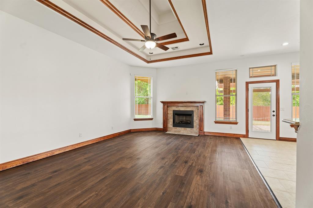 5809 Creekmore Drive Property Photo 16