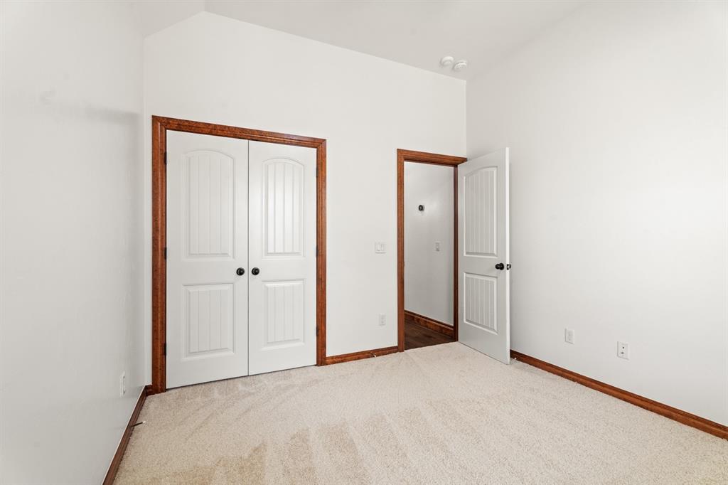 5809 Creekmore Drive Property Photo 27