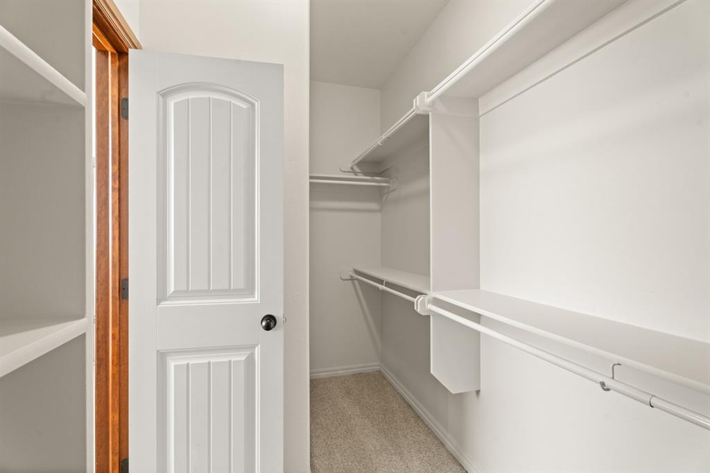 5809 Creekmore Drive Property Photo 35